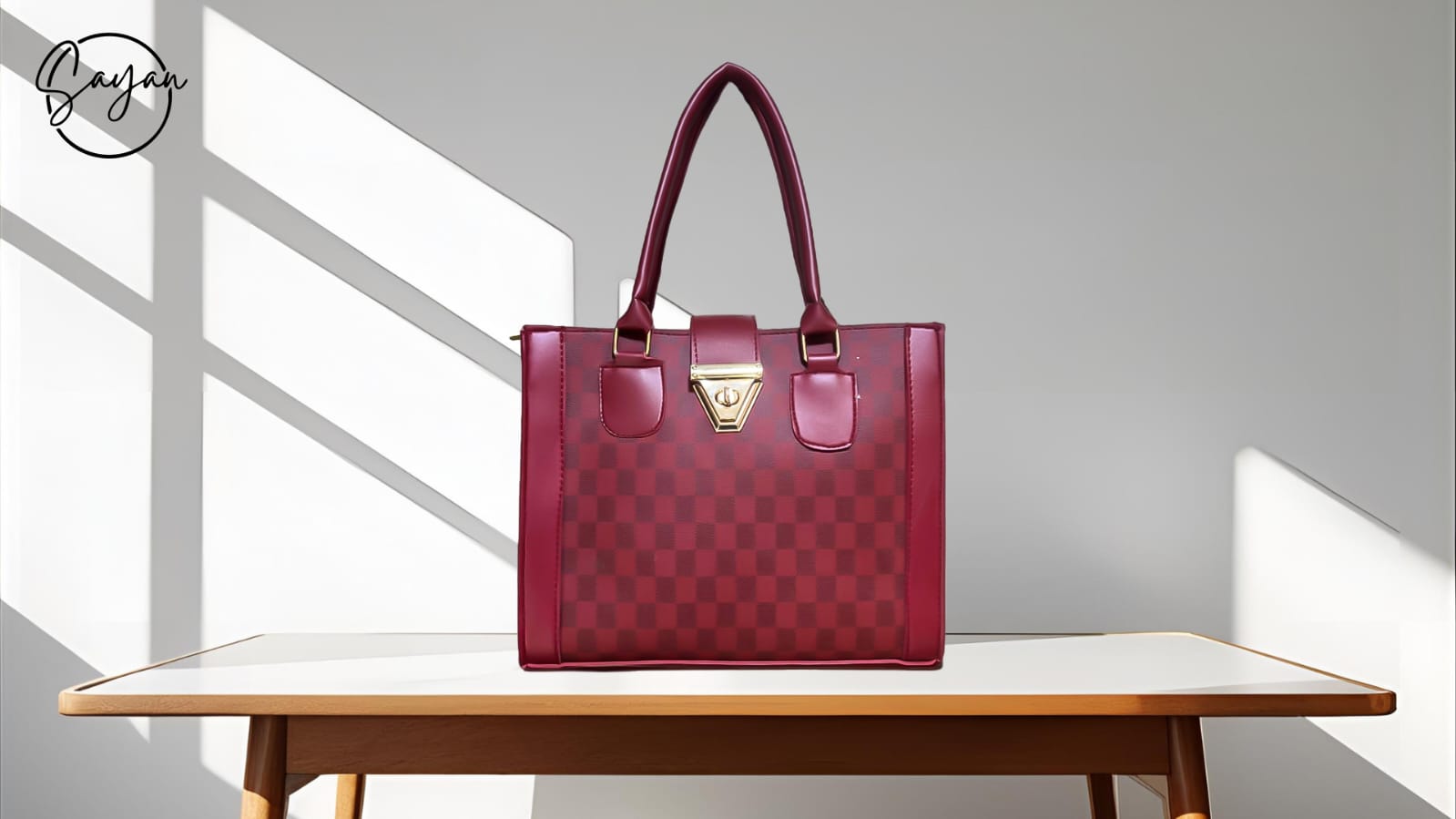 Checkerboard Tote Stylish Chess Design Handbag - Image 3